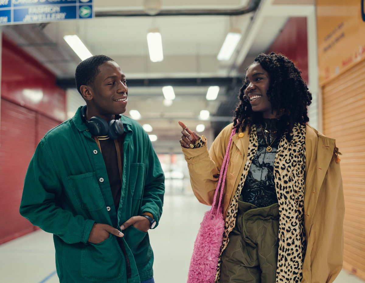 thrdhrzn's tweet photo. The Drama Rom-Com you need on your screen this Friday night is #THAlumni and director @RaineAM's RYE LANE. Catch the first look on @disneyplus https://t.co/ZfDu1RPhx8