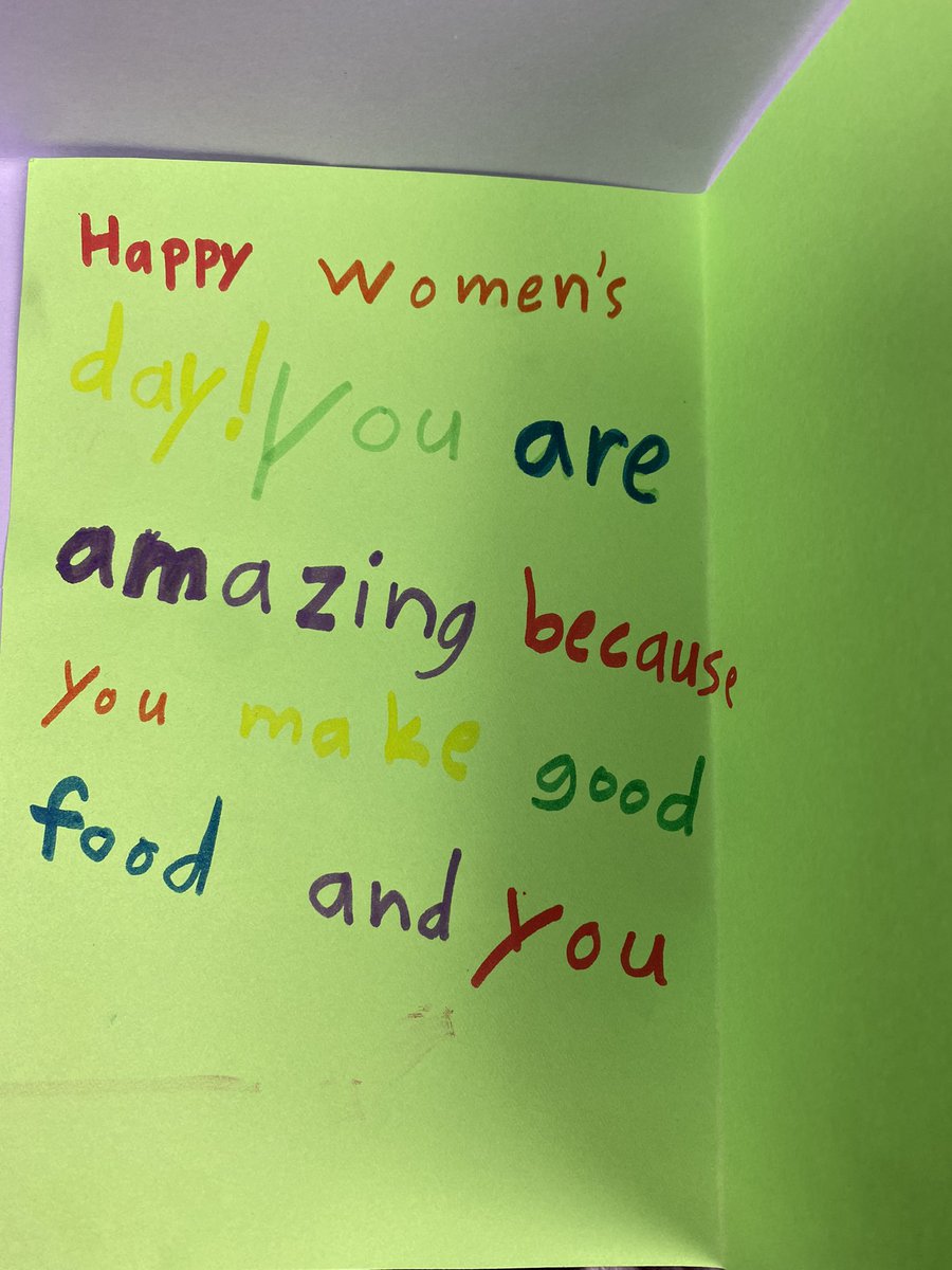 mscarey02's tweet photo. Happy #InternationalWomensDay! We love celebrating all the amazing women in our lives 💜 https://t.co/Wnh80VzKtG