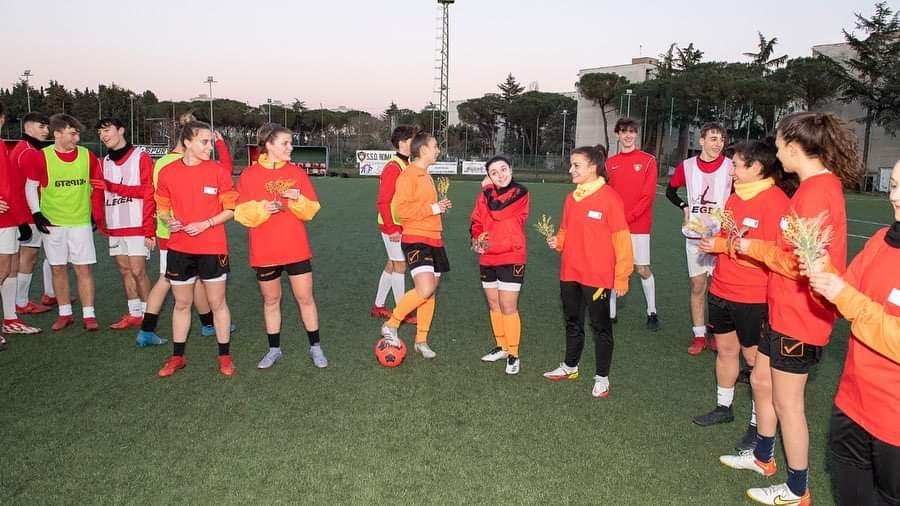 ResRomaCalcioFe's tweet photo. Questa sera alla Linkem Arena è andata in scena la prima edizione del trofeo "Mai più una donna in panchina" in occasione della Giornata Internazionale della Donna. 
Un bel momento di aggregazione e di sport per celebrare questa giornata nel Municipio VI. https://t.co/QokIrF4oam