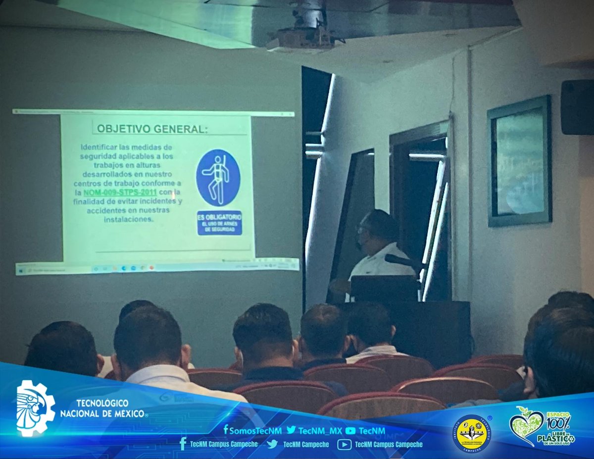 TecNMCampeche's tweet photo. Derivado de la firma de convenio con el Grupo Energético del Sureste se implementan cursos de capacitación sobre trabajos en altura y espacios confinados al personal operativo mediante los instructores certificados del Instituto Tecnológico de Campeche del #TecNM 
 #SomosOcelotes https://t.co/piexbvQTG6