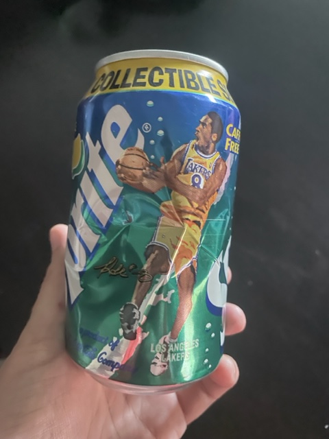 standardnfts's tweet photo. @FishmansLabs Drank this 20+ years ago. RIP Mamba! https://t.co/1SbHvVrPXu