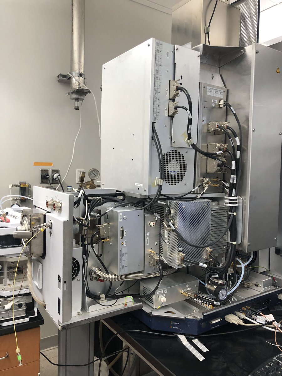 AnushreeM14's tweet image. In the process of dismantling a qTOF LC-MS !! #justanothertuesdayinlab