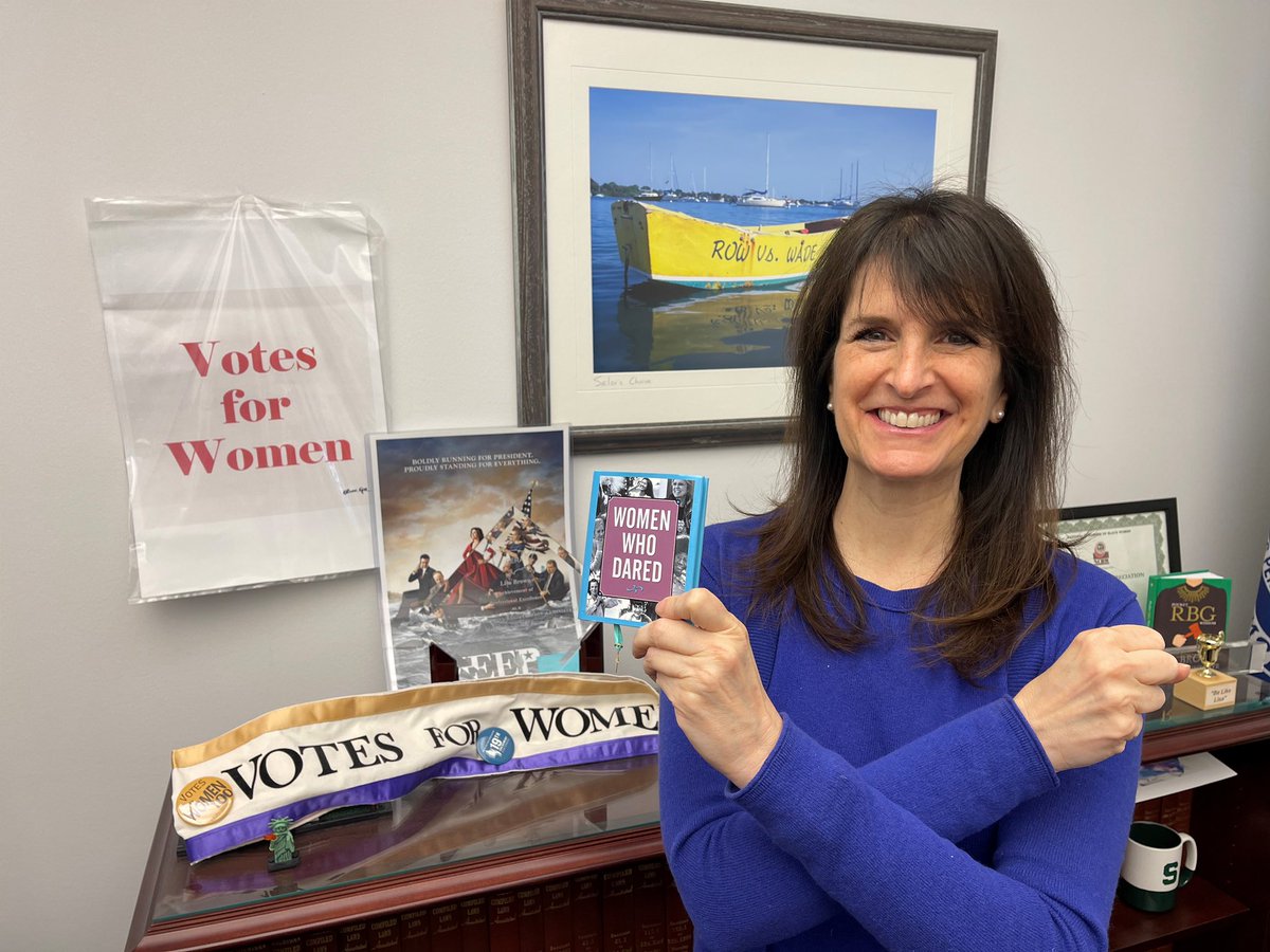 LisaBrown39's tweet photo. Wearing purple for #InternationalWomensDay2022 #BreakTheBias #IWD2022 https://t.co/D6CCoQeDPW