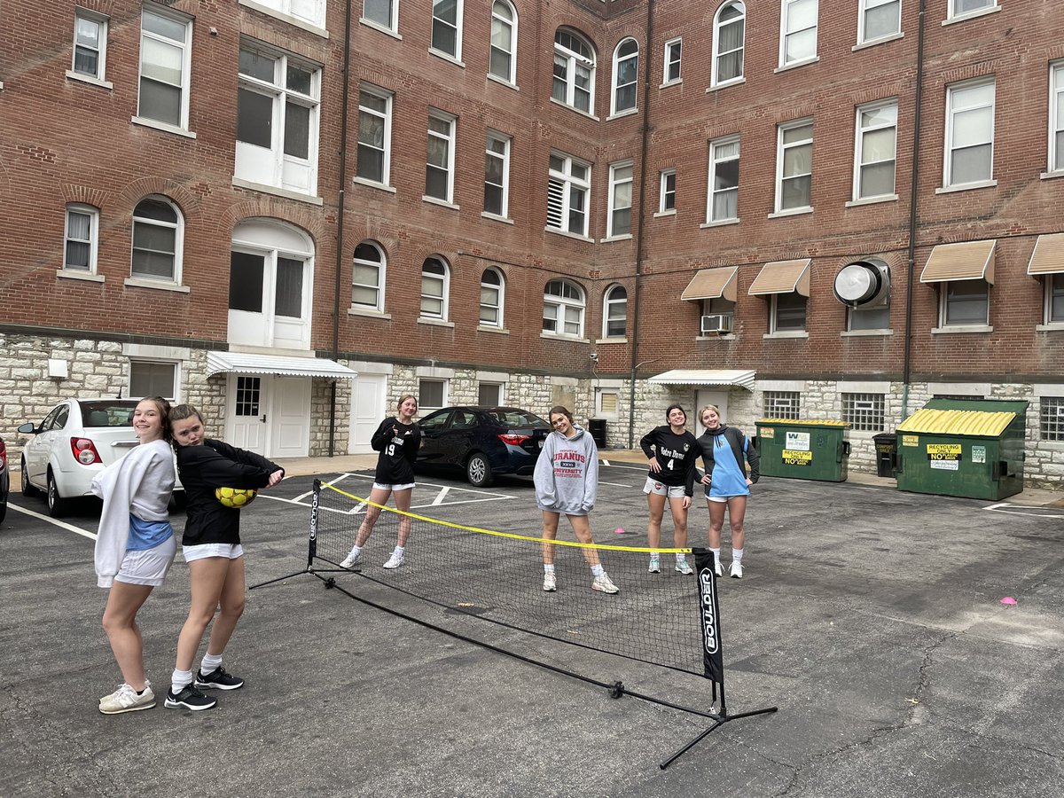 NDstl_soccer's tweet photo. The Varsity squad enjoying some team bonding and soccer tennis! @NotreDameRebels @notredameSTL https://t.co/SKswxQliQf