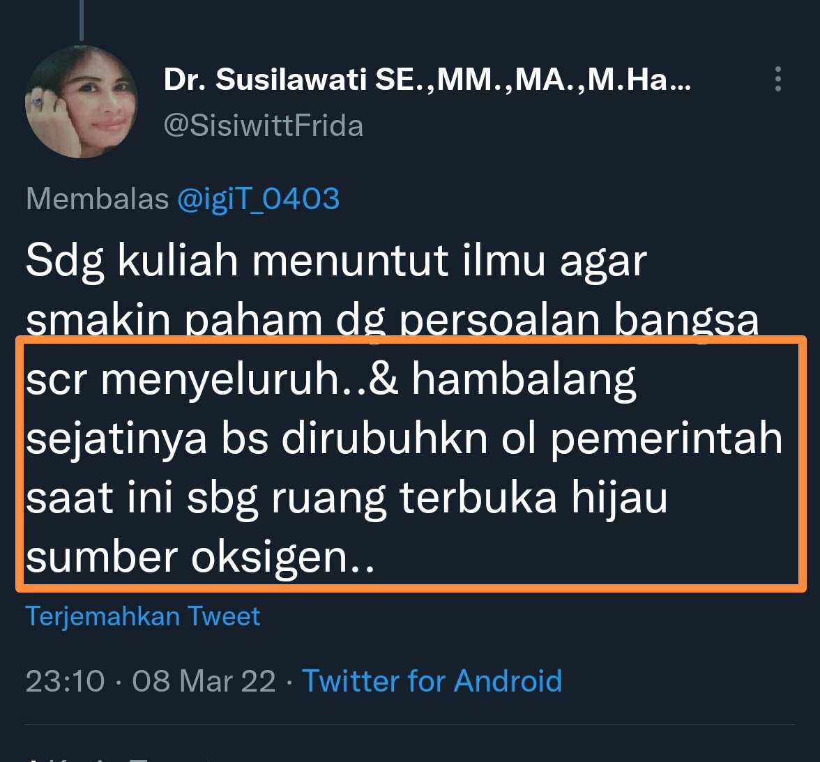 WagimanDeep212_'s tweet photo. Ane kgak setuju klo Wisma Atlet Hambalang dirubuhken,
Justru baeqnya sekitarnya dibersihin dan dikelola, jadiken monumen pringatan kpada anak cucu dan ditulisin "Bangunan Korban Korupsi Berjamaah di swatu Rejim"
Nama2 koruptor nya ditulis disitu sama potonya dipajang https://t.co/gB2uHz2nRm