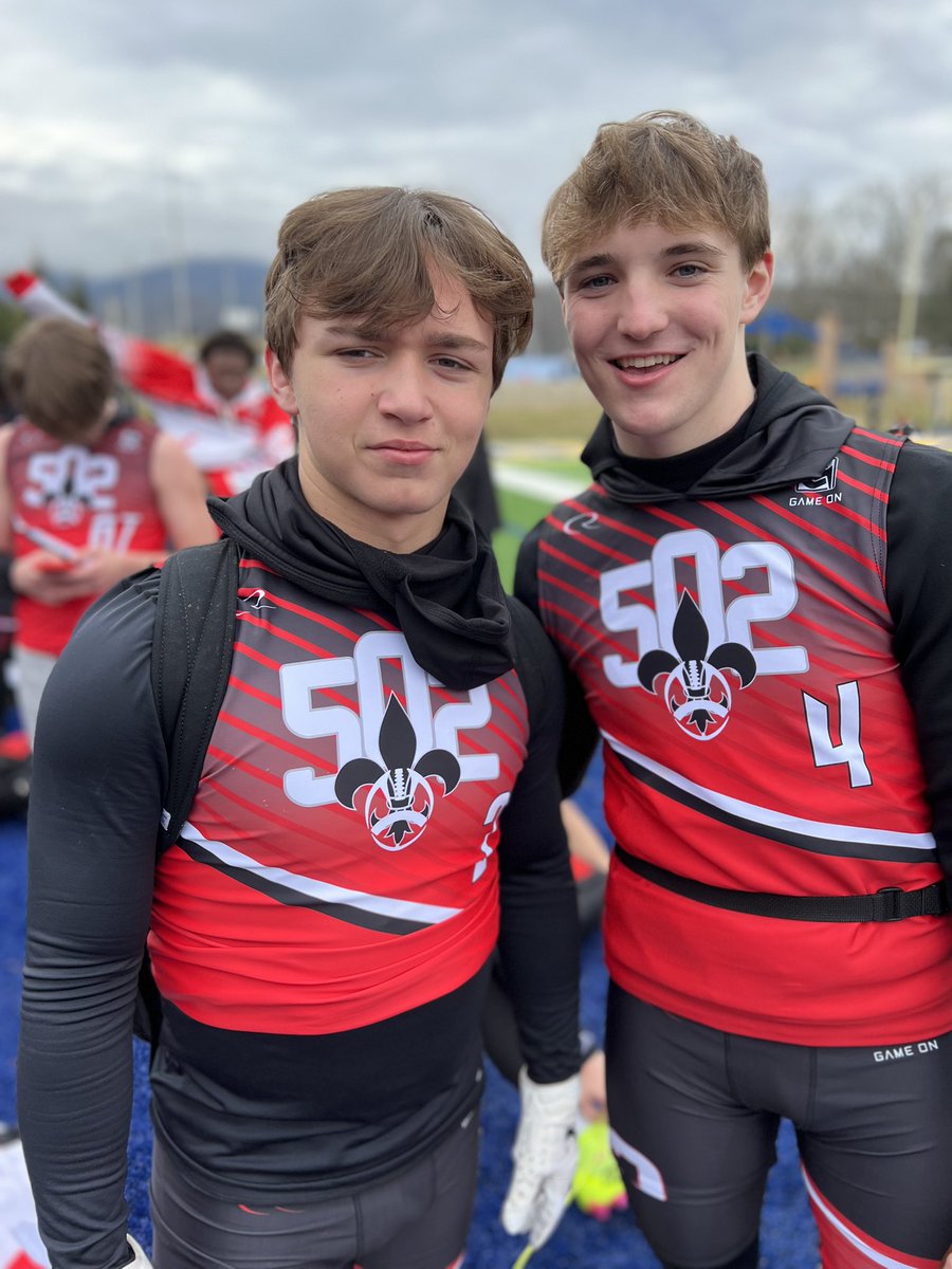 KolterSmithKY's tweet image. Lots of 🙏 going up for my man @IsaacB_2 this week! Coming out of our weekend tourney, found out he has a low stress fracture in his fibula,  he’s out for a few weeks recovering, Get we’ll soon bro!!