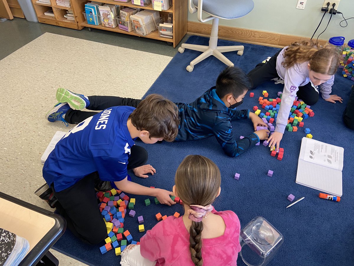 QRGeraghty's tweet photo. Building as many 3-d figures as possible with a volume of 40 cubic units! @QRGega #qrspride https://t.co/nhjaLm2Y3P