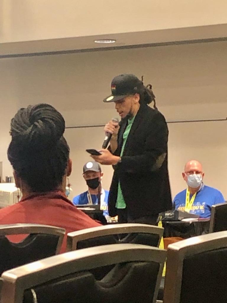 remakelearning's tweet photo. Wow! The #ShiftingPower session was so powerful! It included an original poem reading by Medina Jackson and an impromptu free style by @amilcook.

What was your favorite session of the day? #SXSWEDU #RemakeLearning @PittTweet @theAniMartinez https://t.co/KlkMPTWA4L