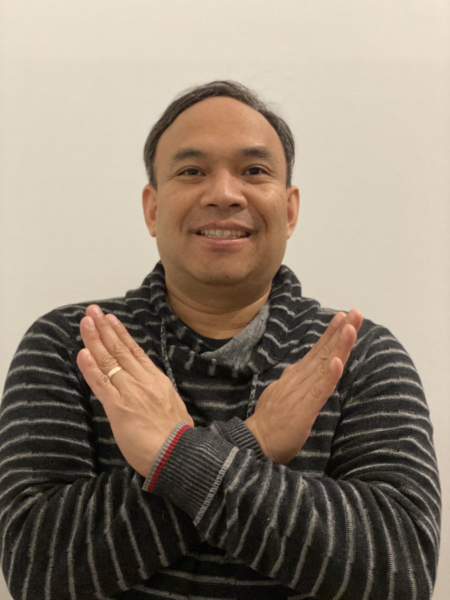 <a href="/Sarah_Paquet/">Sarah Paquet</a> This year, #InternationalWomensDay has a new pose to signify the need to #BreakTheBias for women around the world.

#IDW2022 #BreaktheBias 

👉Mindful communication
👉Challenging stereotypes.

cc: @Copeland309 <a href="/TammyBelanger13/">Tammy Belanger🇨🇦</a> <a href="/SylvieFBerube/">Sylvie Bérubé</a>