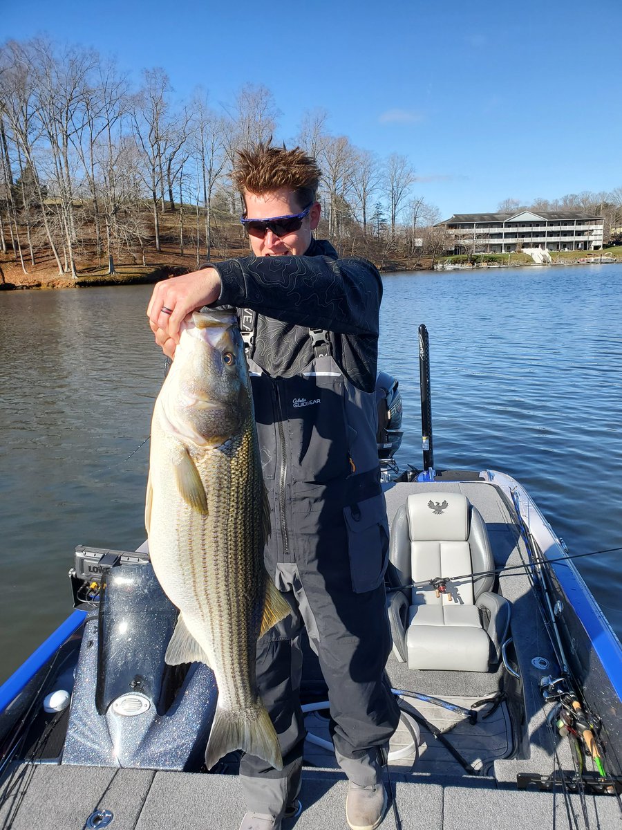 A bit chilly to start our day, but the weather and fish warmed up for us.  Great time sharing the boat with <a href="/Tyler__Bergin/">Tyler Bergin</a> <a href="/zachAhorsley/">Zach Horsley, CTP</a> today! 🎣 

<a href="/DuraEdge/">DuraEdge Products</a> <a href="/Destinedtofish/">Destin DeMarion</a>