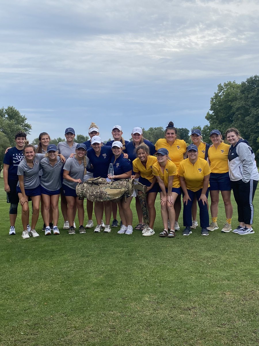 WPUWomensGolf's tweet photo. Happy International Women’s Day to these QUEENS! 

#InternationalWomensDay2022 https://t.co/TzJCyRLB4K