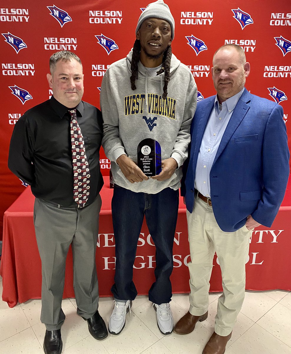 Congratulations Marion County’s Elton Scott! 5th Region Athletic Director’s Hall of Fame. <a href="/KnightsMCBBall/">Marion County HS Boys Basketball</a> <a href="/MCPS_KY/">Marion Co. Schools</a> <a href="/AthleticsMarion/">Marion County Athletics</a>