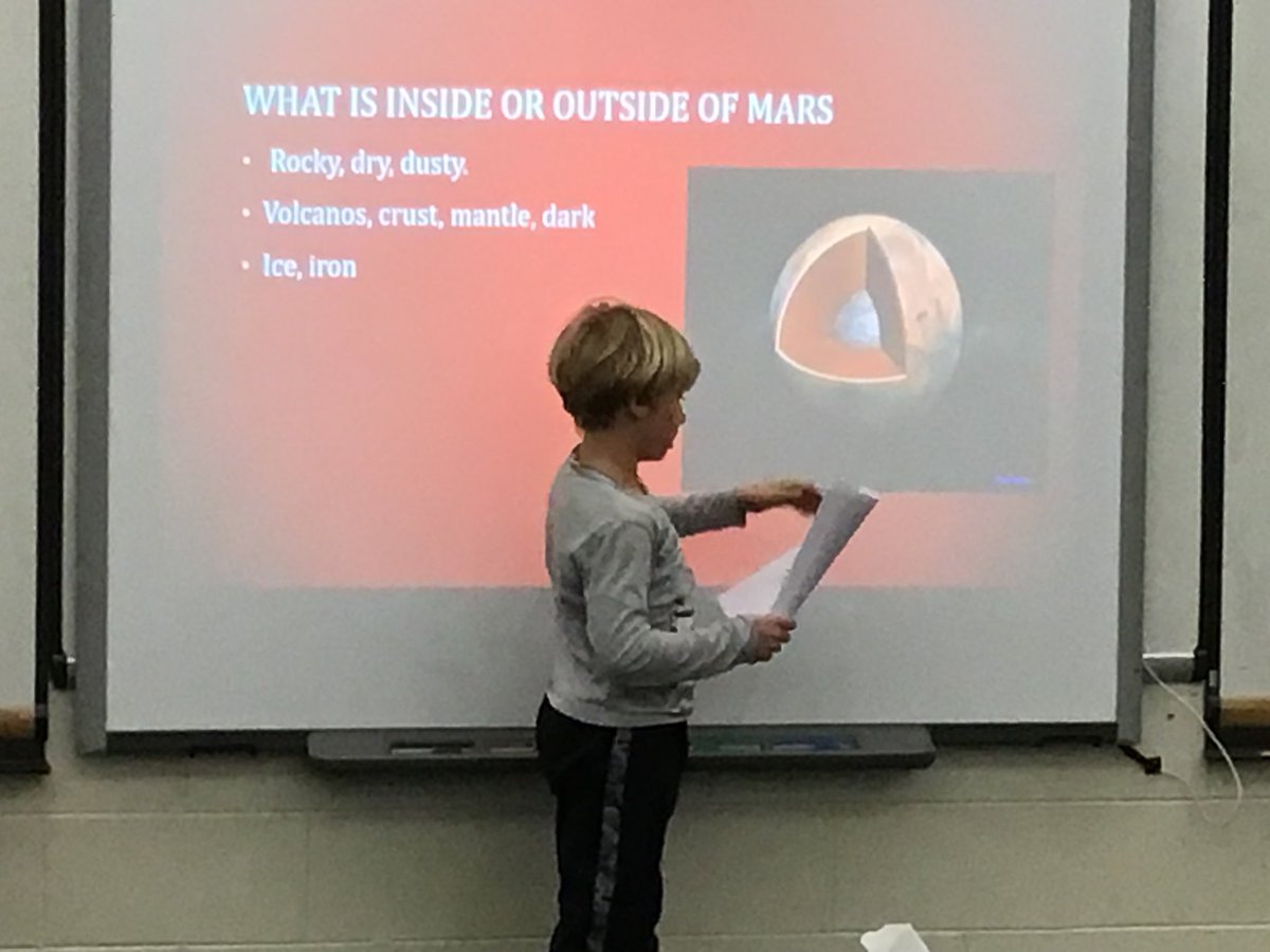 So proud of the 3rd graders in <a href="/CbJethon/">LJethon</a>’s class. They worked hard to apply the PPT skills taught in library &amp; present their planet research. Their presentations were out of this world! <a href="/CBLibraries/">CBLibraries</a> <a href="/CBWarwickElem/">Warwick Elementary School CBSD</a>
