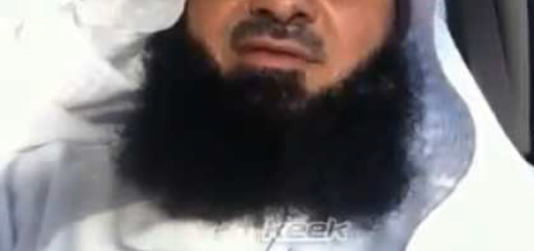 YEbB1hE19f46AC8's tweet photo. ابي زب شايب او مطوع انا سالب 23 اجانب لا صغار لا مطوع مثل الي فالصوره ابي https://t.co/rvupxAQ1h0