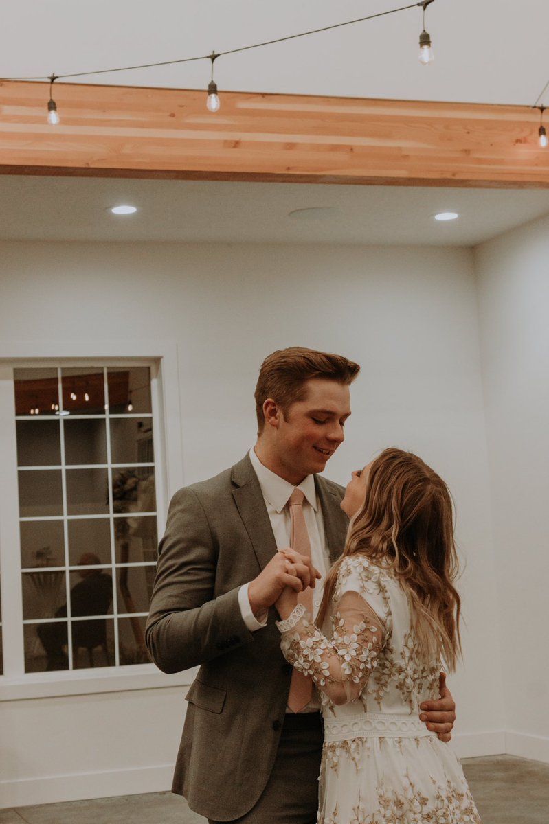 hannahthomp9's tweet photo. So in love with you https://t.co/CJoBvCcPBV