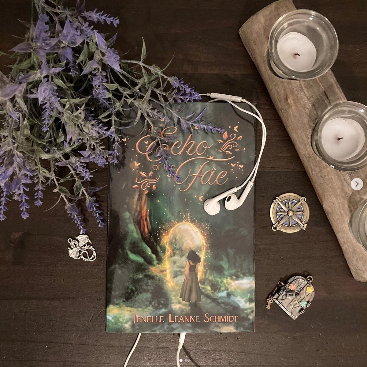 JenelleLSchmidt's tweet photo. An Echo of the Fae is now available as an audiobook! ππ§
#audible #audiobook #realmieauthor #readfof #mgfantasy #newrelease
https://t.co/MJxJGGfftz https://t.co/uVDO8Mgkko