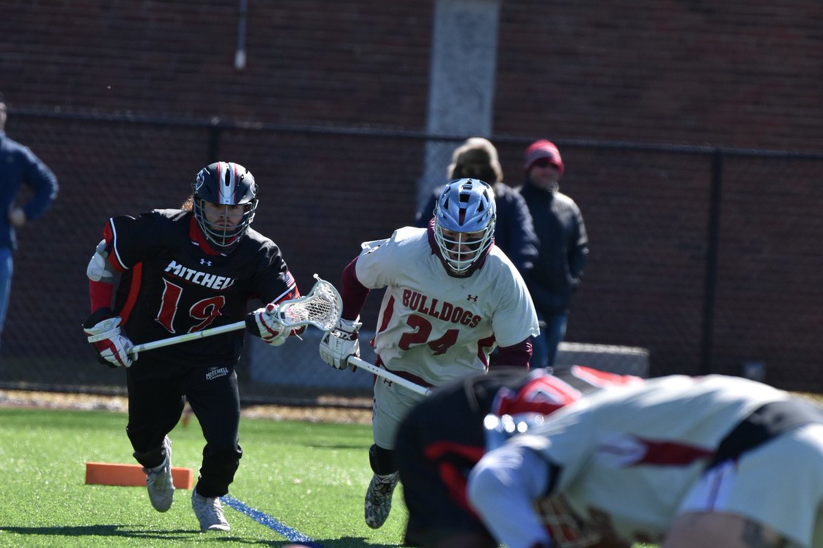 DeanLacrosse's tweet photo. The Bulldogs now improve to 3-0 on the year with a convincing 18-7 victory over the Mitchell College Mariners. #GNAC #Lacrosse #GoBulldogs  
.
.
.
📸 : @Nate_Minese12 https://t.co/axEZwqu2WP