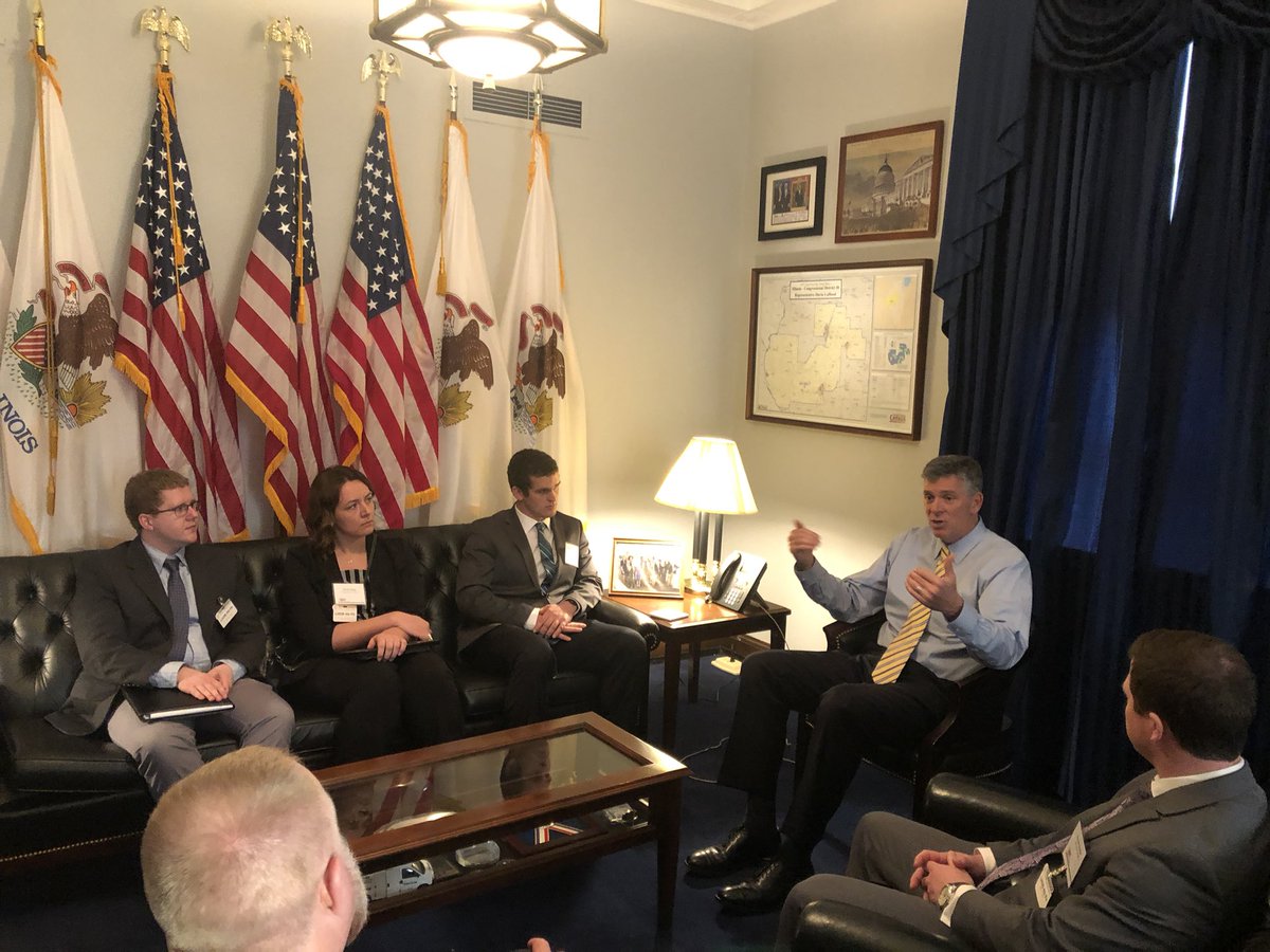 TSloup_FW's tweet photo. During a #L2DC mtg with @RepLaHood @ILFarmBureau members discussed #laborshortages and the need for #broadband in rural areas. That’s a wrap on today’s meetings. https://t.co/enbsHTxhTl