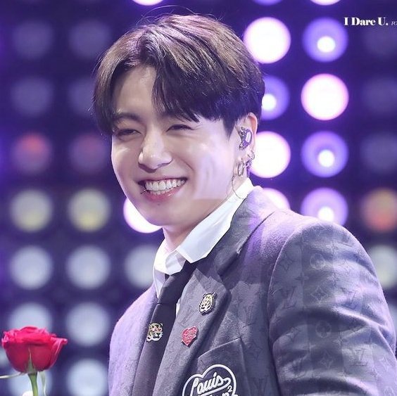 yoongirifle's tweet photo. Protejo muito esse jungkook pq não puder cuida desse https://t.co/xXlaUl8zZ1