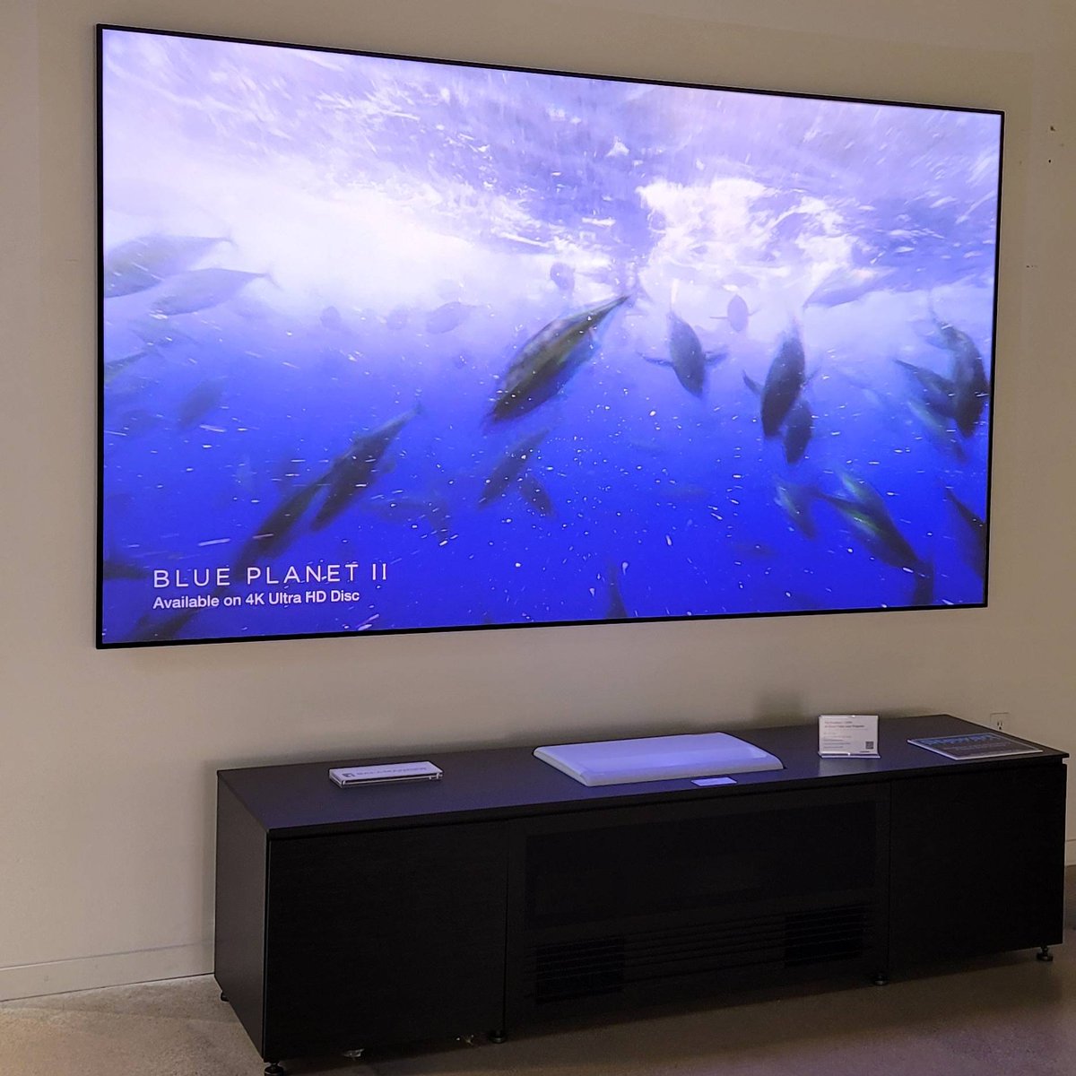 AVArchitechs's tweet photo. 120" picture? Check! Works in any room w/ALL the lights on? Ultra-short throw projector hidden in cabinet RIGHT UNDER SCEEN? Check! 4k HD picture? Check! Under 10k? Check! Blows your friends away when they see it? Hell YES!
#luxury #media room #projectors #cool tvs #customhomes https://t.co/0iFteMCiQ4