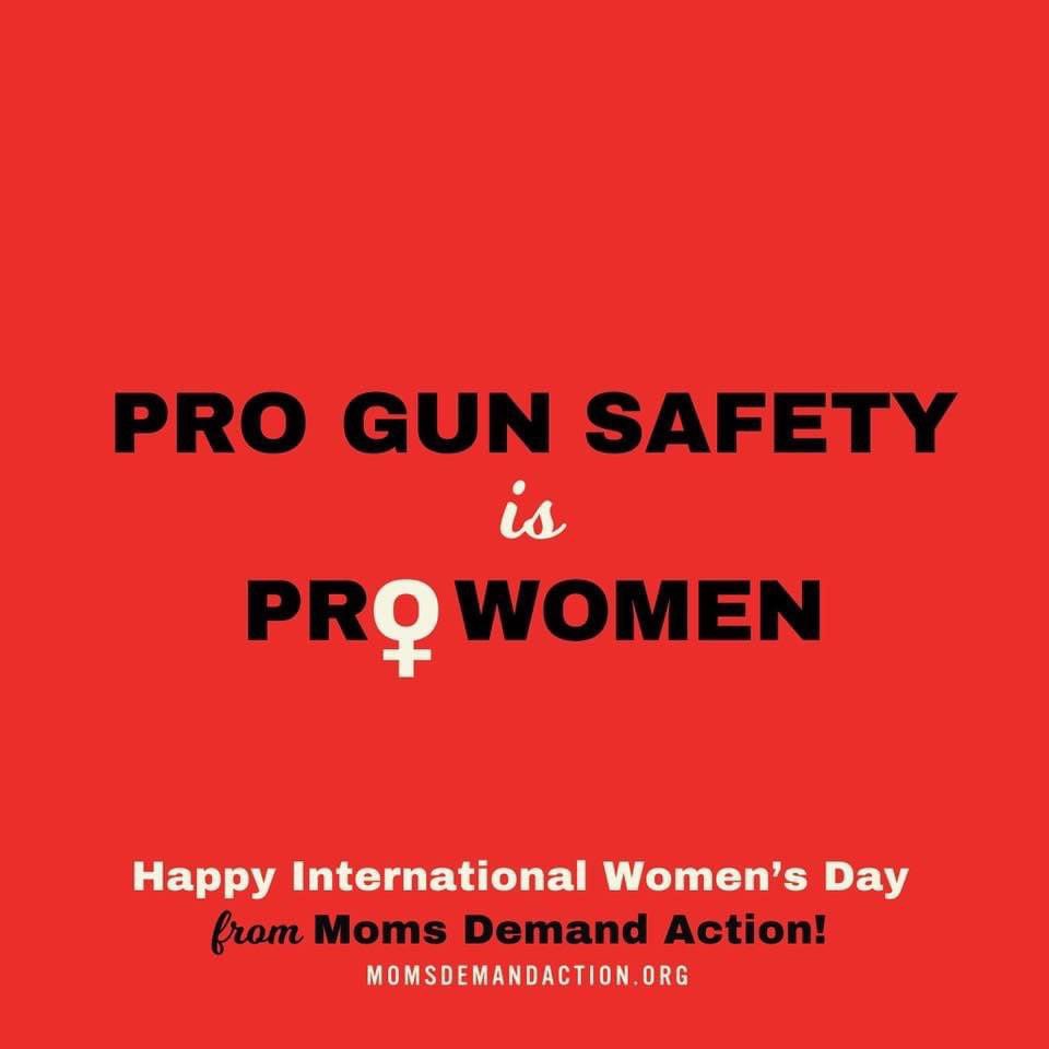 JillySMack's tweet photo. #2acommunity Y’all paying attention to the messaging from the Gun Control arena? 

Don’t think they’re stupid. They’re richer than we are. They are more connected than we are. They’ve mastered the marketing in order to phase us out!

WAKE UP! https://t.co/sSDDjLwI8Z