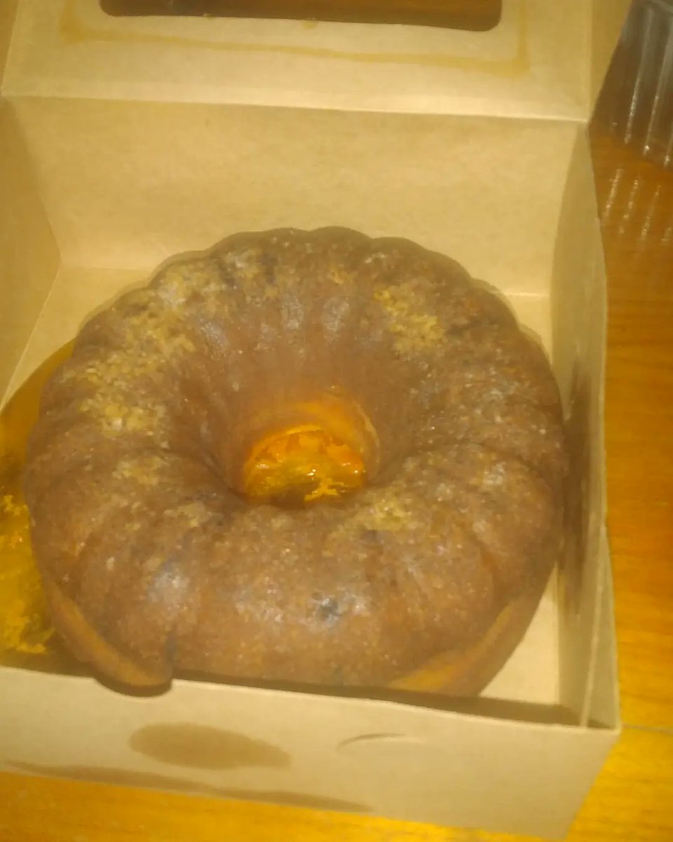 shortgi's tweet image. Cake 2