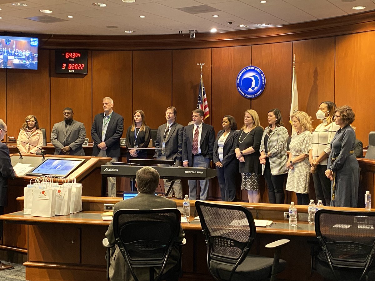 Thank you to the principals nominated for the REB Award for Educational Leadership. Great job to the finalists ⁦<a href="/ajmclaurin4/">Anthony McLaurin</a>⁩ ⁦<a href="/GordonPrincipal/">Natalie Bare</a>⁩ and special congratulations to the winner Natalie Bare!!