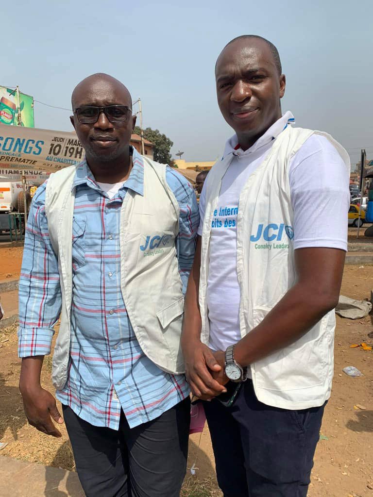 ConakryJci's tweet photo. A l’occasion du 8 Mars journée internationale des droits de la femmes nous nous somme  rendu à Matoto pour sensibiliser les femmes sur l’importance de la planification familiale. 
Merci aux partenaires #Afriyan #AGBEF   #Africa_Health_Care
#ZoneA 
#LeadingIsOurDuty https://t.co/00cePFFxj2