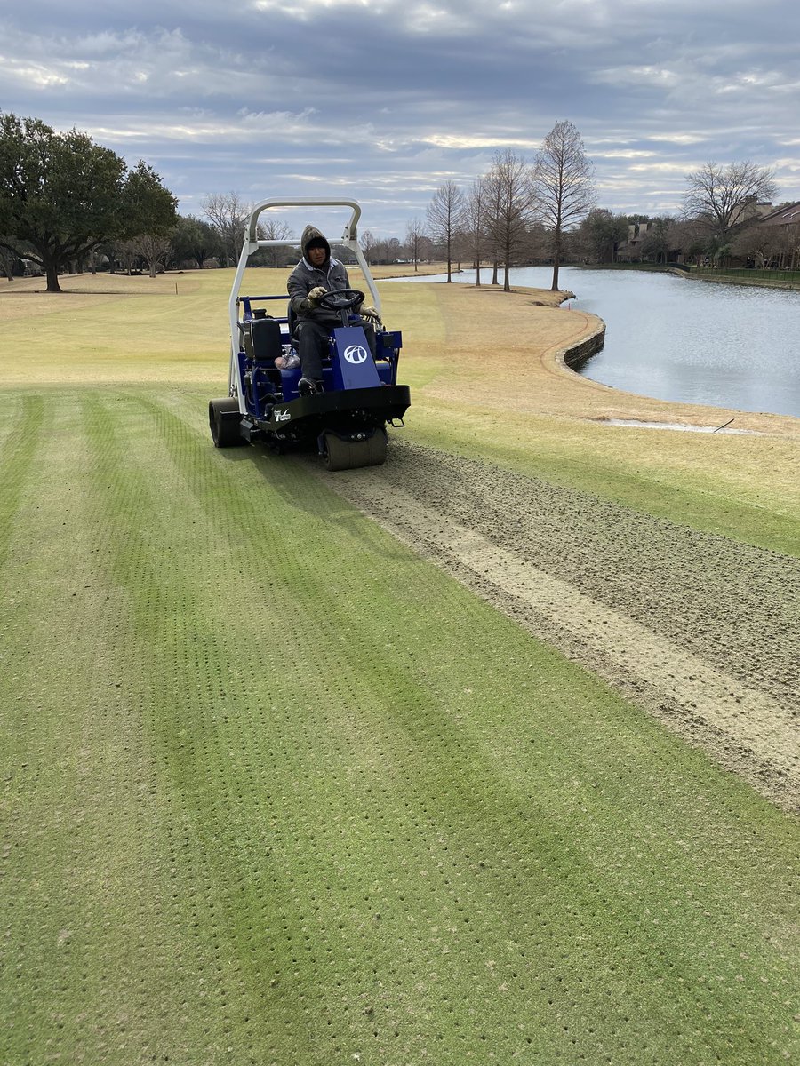 chriswright9751's tweet photo. Busy start to the week yesterday with our first aerification of the year! @bcain24 https://t.co/aVMmeWxXb6