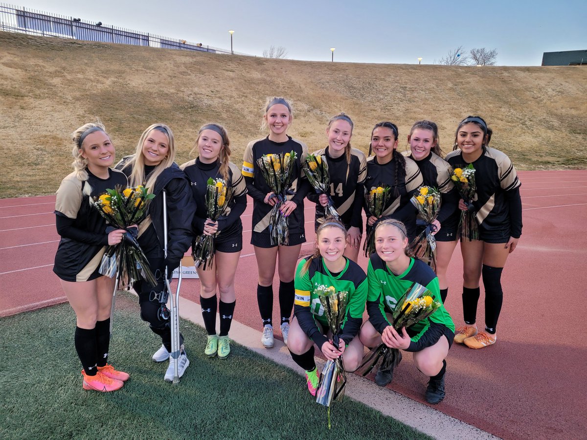 Seniors 2022

fb.watch/bDP6-RUsfp/