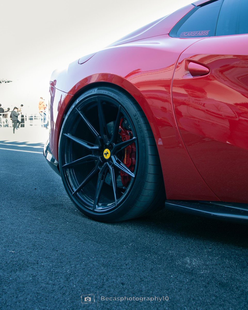 becazzz10's tweet photo. 812 Gts , sooo gorgeous https://t.co/mBBBfIlMcv