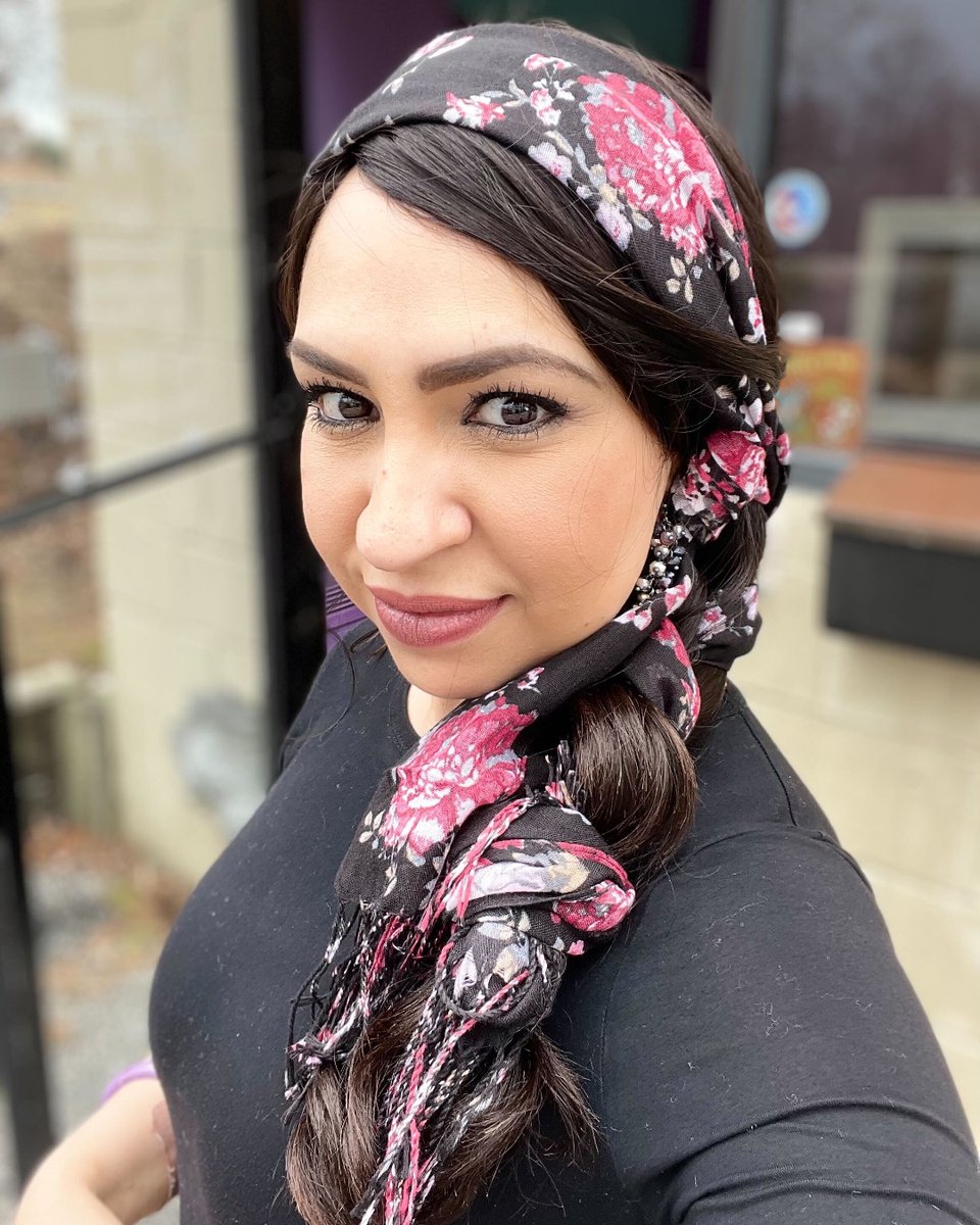 Wrapunzelstore's tweet photo. Check out the half wrap Laila did! How great does it look braided into her wig?!
She has the English Countryside Scarf in Black
https://t.co/SZRT3FipmY
#SpringScarves #Halfwrap #BraidedScarf #Wrapunzel #Headwrapping https://t.co/pNjwFsoyyU