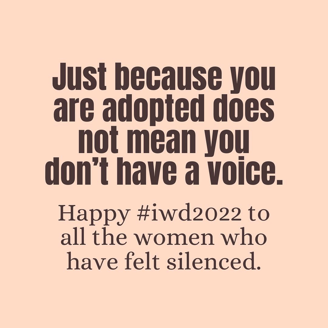 cdwcoaching's tweet photo. 🌟Faith Hill 🌟Kristin Chenoweth 🌟Sarah McLachlan 🌟 Nicole Richie 🌟 Marilyn Monroe  

Adopted women… you have a voice.
&amp; here, you are seen, heard and loved. 

#IWD2022 #adopted #WomensDay2022 #adoptee #innerchildhealing https://t.co/ko6MWl09ZW