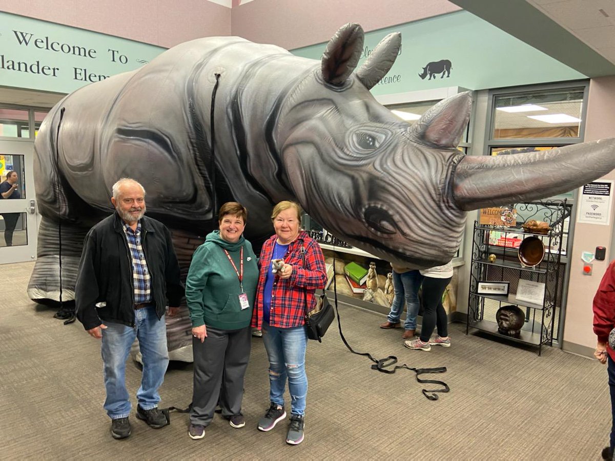 cheryljglasser's tweet photo. Look at this really cool inflatable rhino donated to Rylander Elementary today.  #RREpride #katyisd https://t.co/QvRnSrEsy6