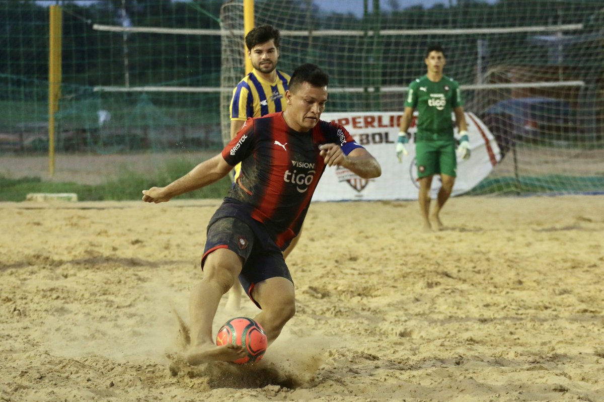 CerroPlaya's tweet photo. Superliga APF | ¡A lo Ciclón!

Cerro Porteño venció a Sportivo Luqueño por 7 a 6 con goles de Carlos Carballo (3), Julio Chamorro y Sixto Cantero (3).

#LaPasiónDelPueblo🔵🔴
#Etapa5Jornada1 https://t.co/ebuGxBBC22