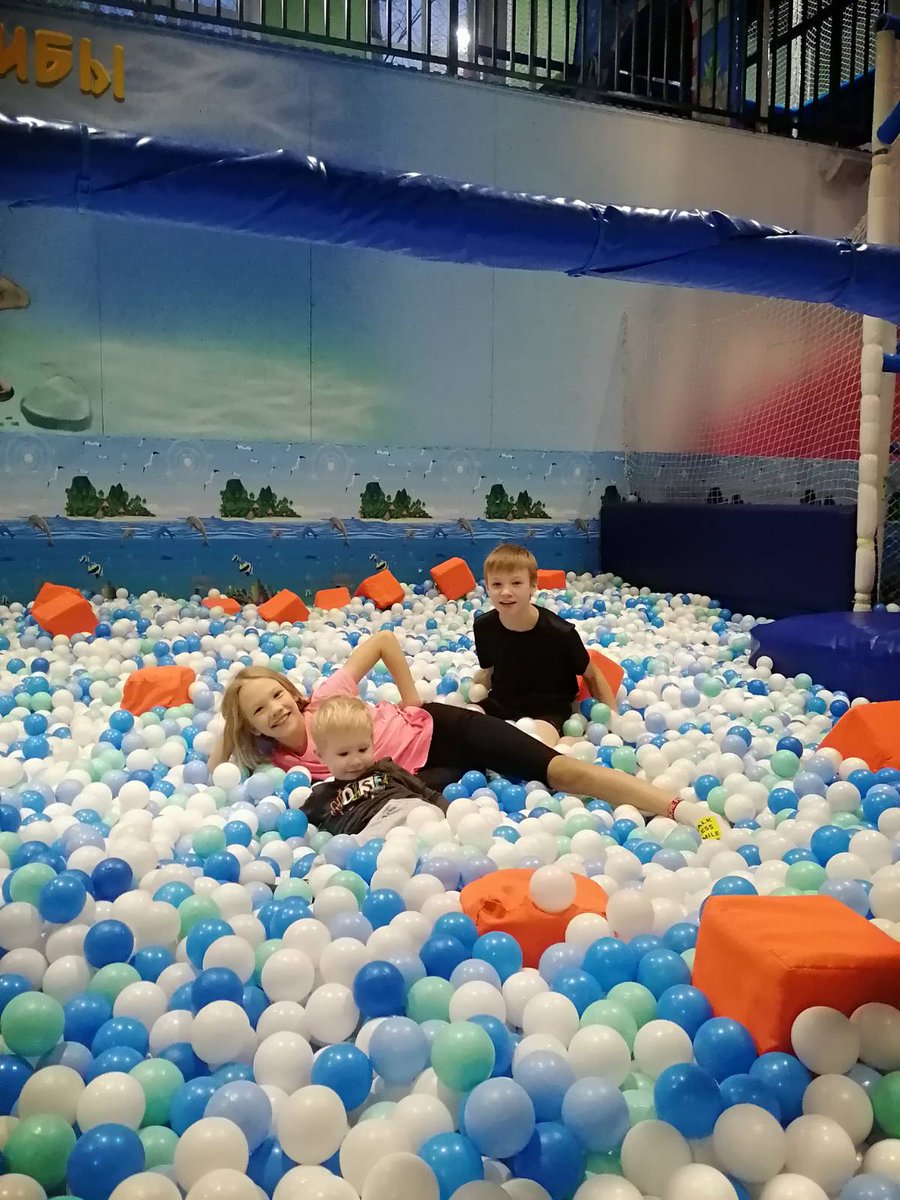 С Международным женским днем 8 марта!

В рамках празднования мы расскажем о наших коллегах – многодетных матерях.

vk.com/wall-153702703…

#Росреестр #РосреестрЧита #РосреестрЗабайкальскийКрай #Росреестр75 #МногодетнаяСемья #МеждународныйЖенскийДень #8Марта