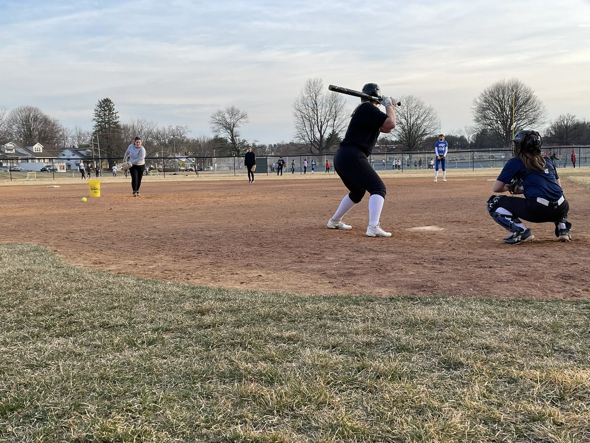 SHHSLadyRebels's tweet photo. One of the perks of having a former pitcher as your head coach! Varsity took BP off @madiwade2024 but due to injures, nobody was available to pitch to Madi when it was her turn to hit. @ShoweChelsea toed the rubber and proved she’s still got it! https://t.co/OWppavPkQD