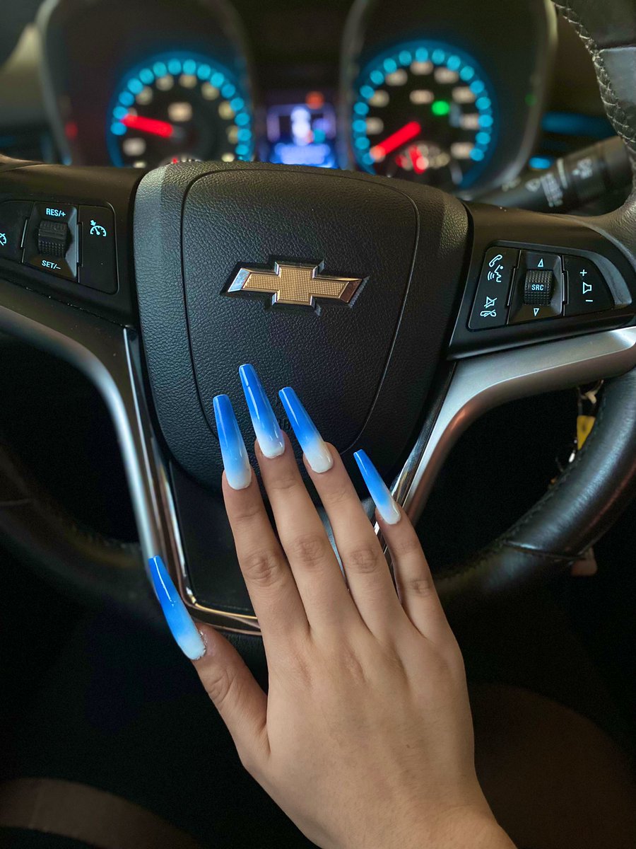 heroicana's tweet photo. My bday nails :))) https://t.co/tJy4SAhrtZ