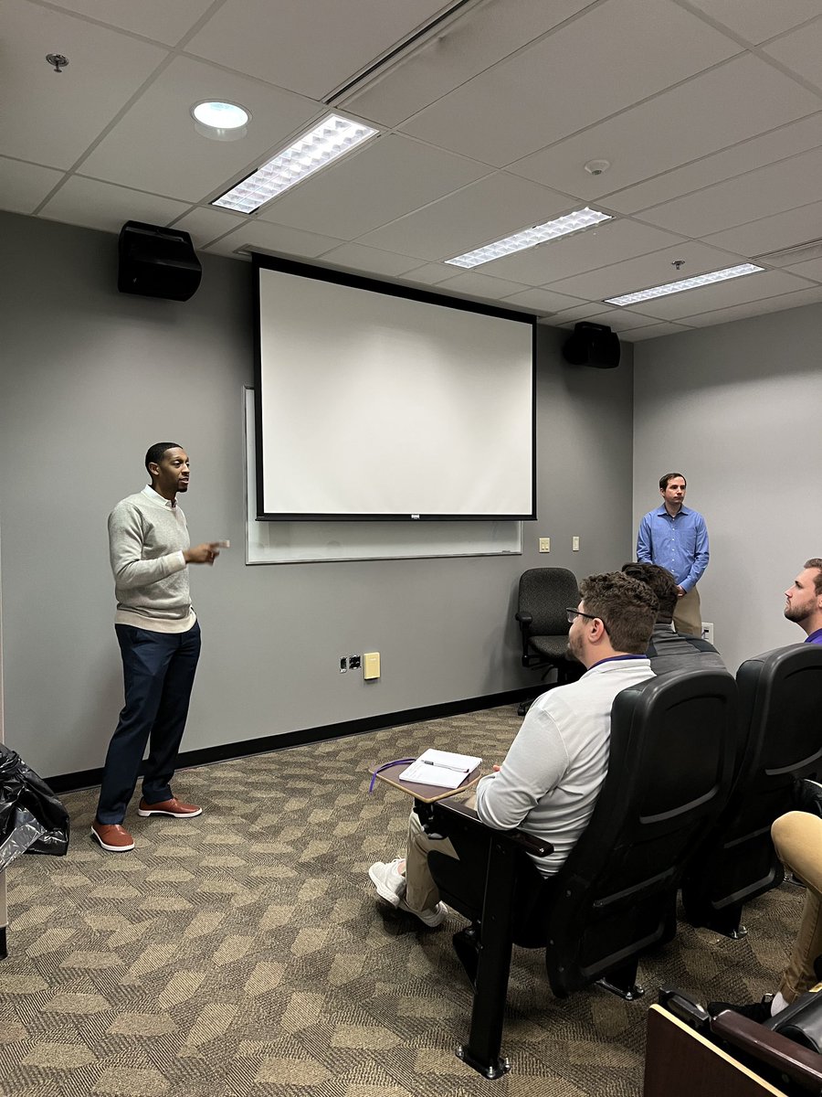 Taylor University Sport Management Club tweet media