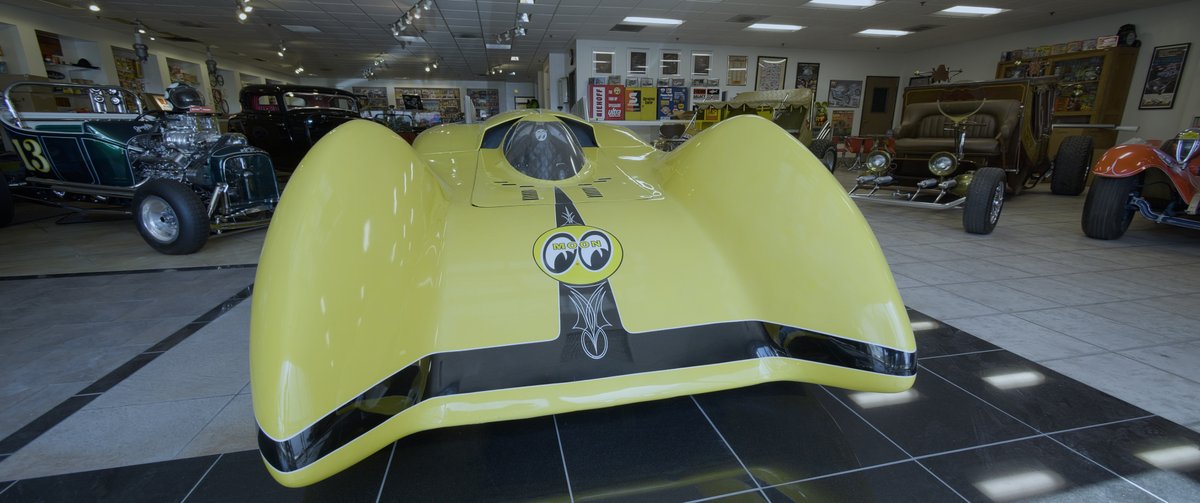 humanistfilms's tweet photo. #CraftofSpeed #MooneyesDocumentary / #BTS: We had the pleasure of filming #DeanMoon’s spectacular #Moonliner, thanks to @MoonEquip, #GalpinAutoSports, and Dave Shuten.
Help us finish the film:
https://t.co/yZrcUuGcW1
#film #hotrod #streetrod #racing #landspeedracing #mooneyes https://t.co/LxdJmgqX6R