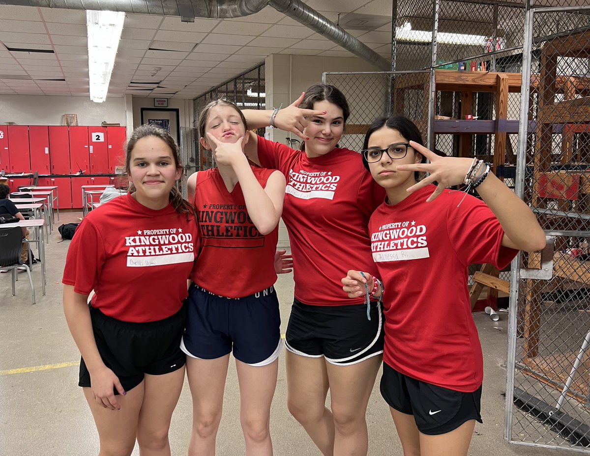 Some of my favorite engineering students came by to say hello 😎. #KMSCougarPride #kmsclassof2026 <a href="/HumbleISD_KMS/">Kingwood Middle</a>