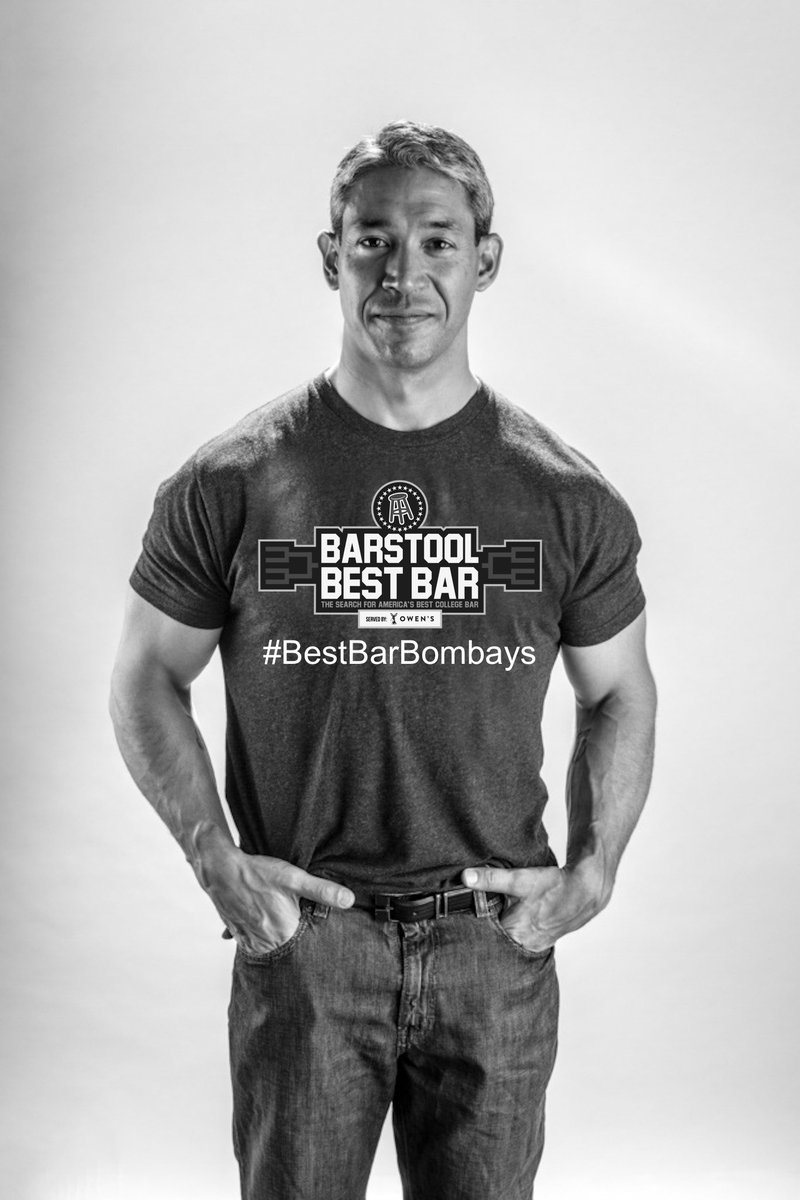 StoolTrinity's tweet image. Wow we cannot believe this, Trinity alumni and Mayor of San Antonio, @Ron_Nirenberg has made his vote for #BestBarBombays loud and clear!

Have you voted yet? ⬇️⬇️⬇️


#BarstoolBestBar #JustAddOwens
@OwensMixers @BarstoolU