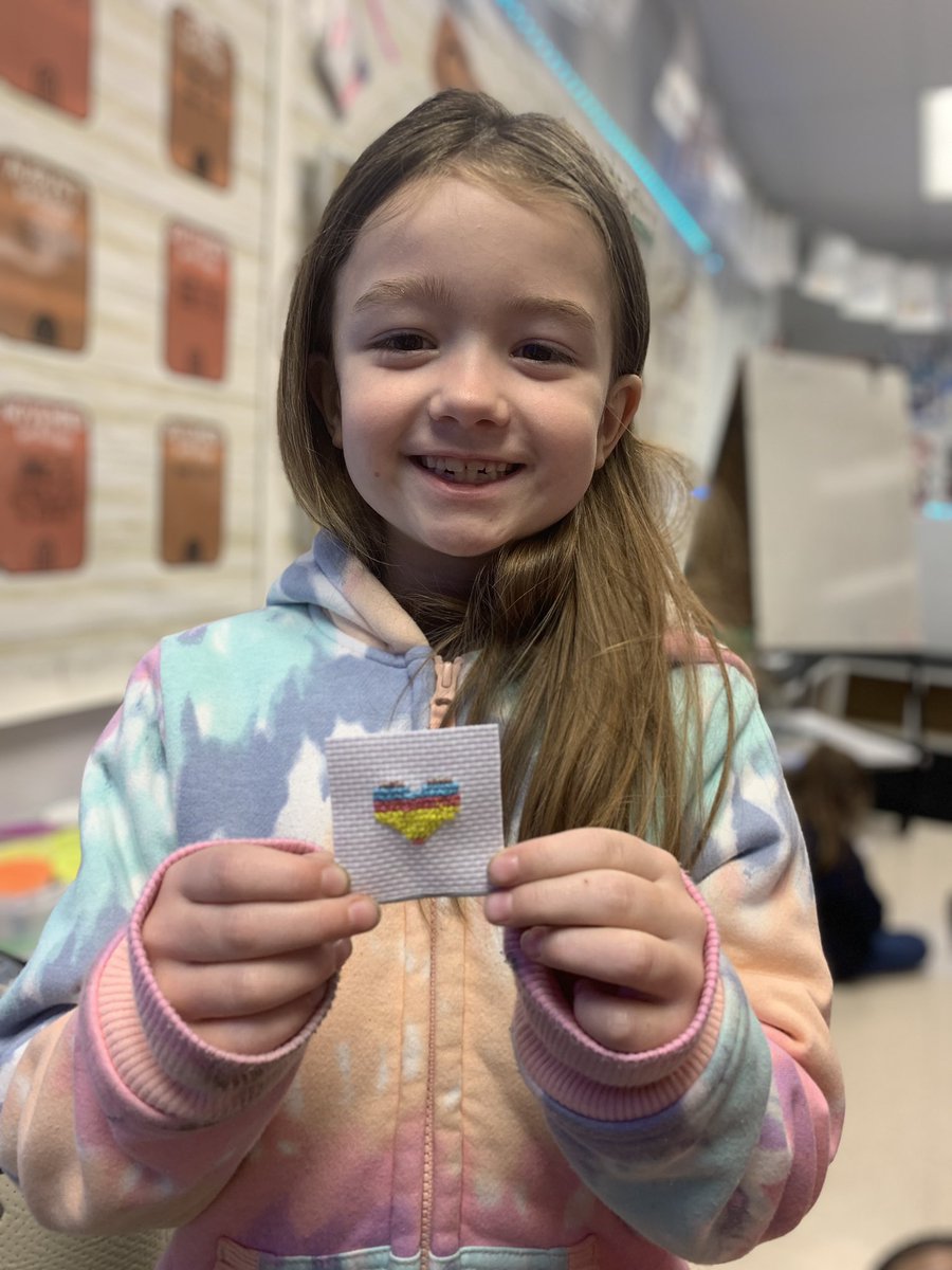 AMcCubbinTeach's tweet photo. Cross stitching in my passion ignite class 🥰🪡 https://t.co/7xNf3k8e2i