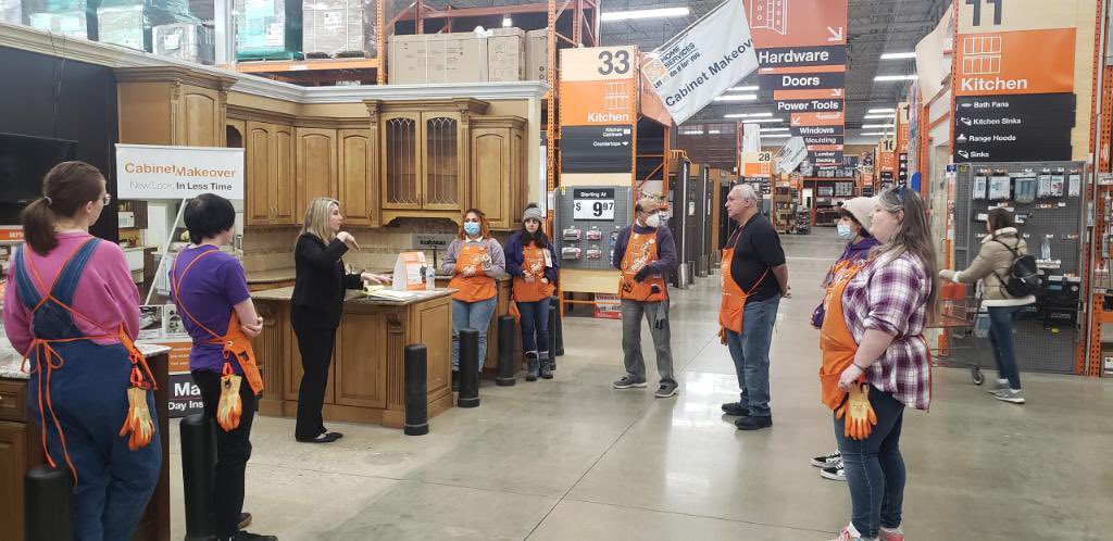 Four seasons PK! Awesome job to Nichole and Rachel for setting it up and running it! Thanks Cindy! #loveourspecialtyteam @Lisa78840187 @BectonRosyTHD @Heather41255725 <a href="/Damien1975HD/">Damien Madden</a> <a href="/Nairobi75819619/">Nairobi</a>