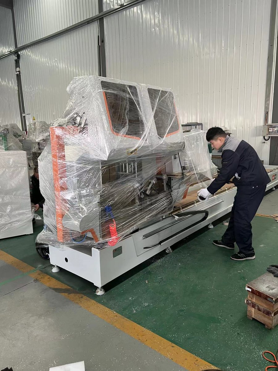 fenstek's tweet photo. FENSTEK dispatches one more container, looking forward to your inquiry : )

#aluminumwindowmachine #upvcwindowmachine #vinylwindowmachine #fenstekmachinery https://t.co/NhtlIw8GxW