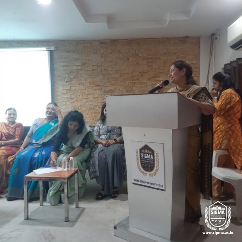 sigmauniindia's tweet photo. #Glimpses from the International Women's Day #Celebration at #SigmaInstitutes. @radhikabharai, ACP, #SheTeam, #VadodaraCityPolice, was the most #Inspiring guest. Female academics, staff, and students were the audience.
#SigmaEvents #IWD2022 #BreakTheBias @Shreya031090 https://t.co/cRdZPaxT2u