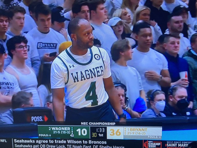 FNXoRg3XoAUQxXe?format=jpg&name=small