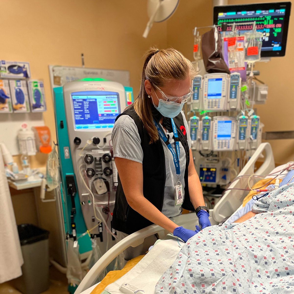 RoyalColumbian's tweet photo. Today is #InternationalWomensDay. Women represent a majority of the healthcare workforce in Canada, and we want to recognize all the exceptional women across the departments of Royal Columbian, showing strength, compassion, and dedication to exceptional patient care. #IWD https://t.co/4QOfI45tUc