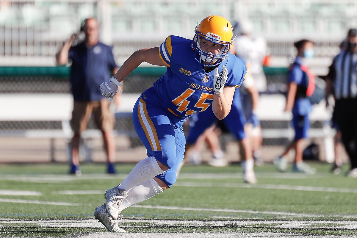 On International Women’s Day, we celebrate trailblazers like Emmarae Dale, the first woman to play in the Canadian Junior Football League. An incredible achievement and an inspiration to women everywhere. 💙💛💙💛