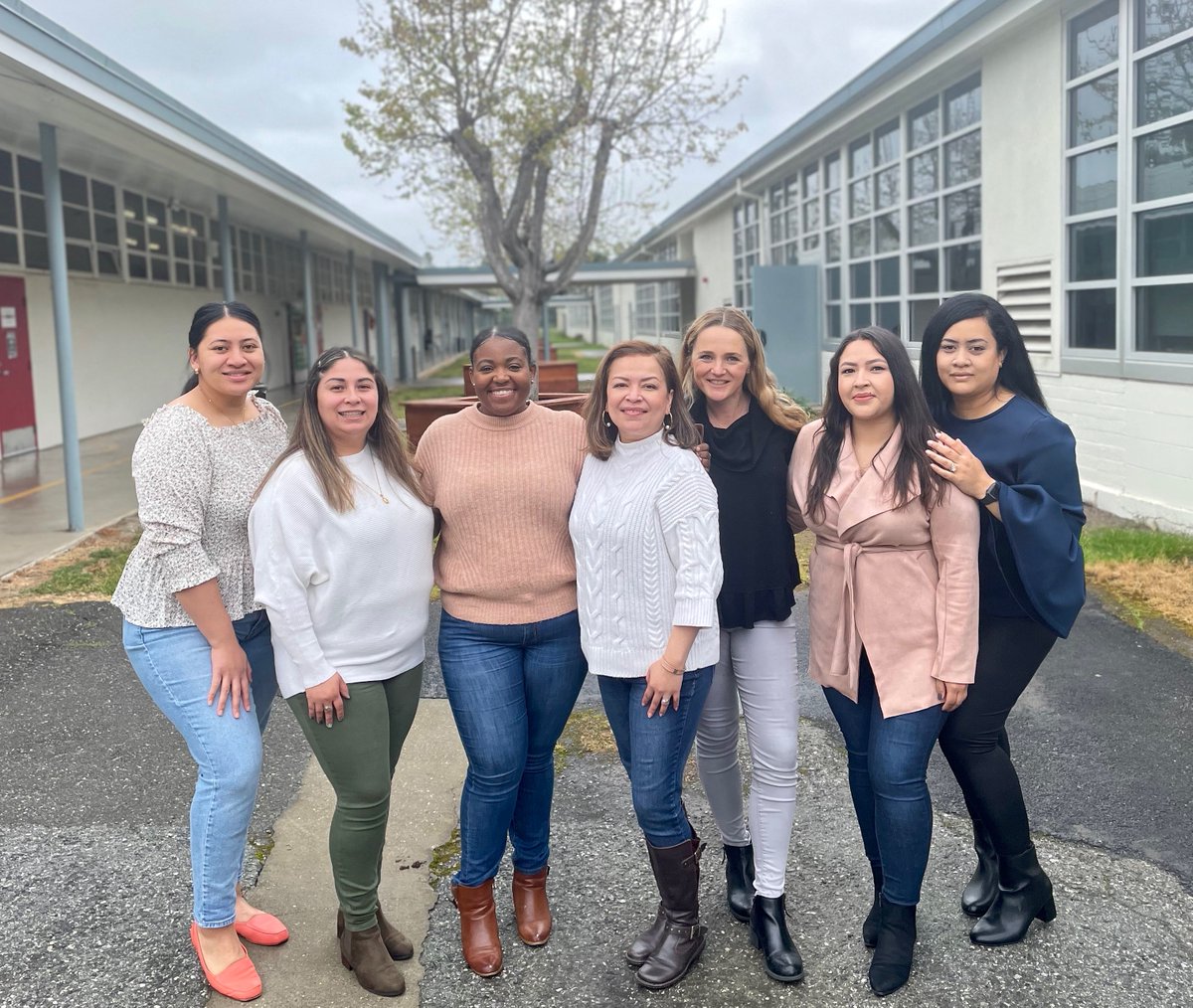 Happy International Womxn's Day! Today we honor all the phenomenal women who have paved the way for growth and progress in our communities 🙌

The San Francisco 49ers Academy celebrates the diversity and accomplishments of the women among our staff, students, and local community!